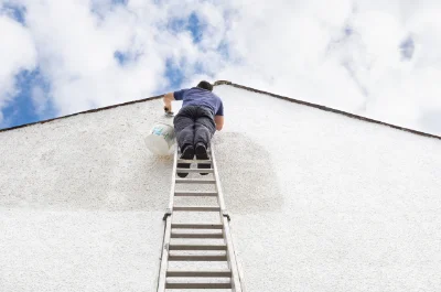 Peinture extérieure au Chaffaut-Saint-Jurson — façades et ravalement